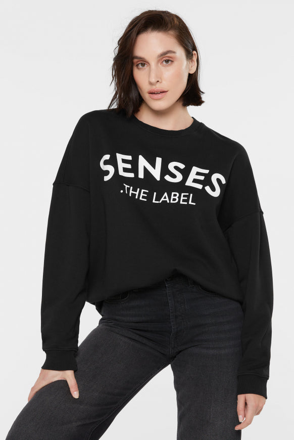 SENSES.THE LABEL Sweatshirt SMI:LLA mit Logo Design