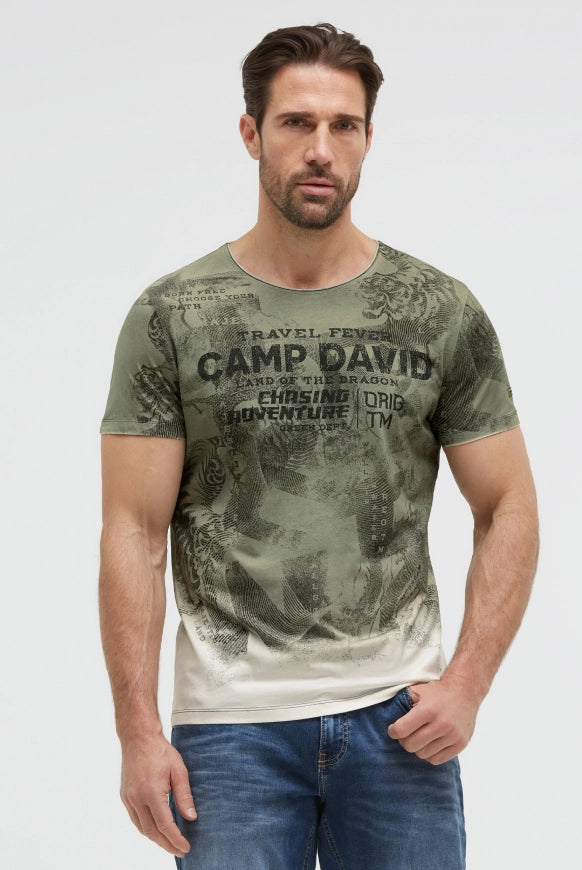 CAMP DAVID T-Shirt mit All Over Print und Spray -Wash -Effekt - green olive