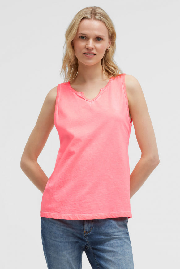 SOCCX Top Oil Dyed mit V - Öffnung - neon coral